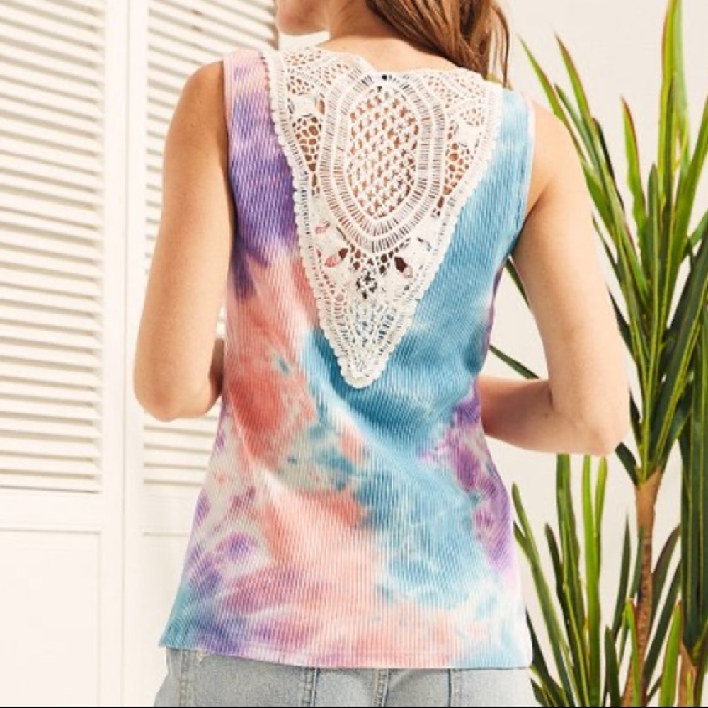 Tie Dye Lace Back Ribbed Tank - Picture 4 of 4